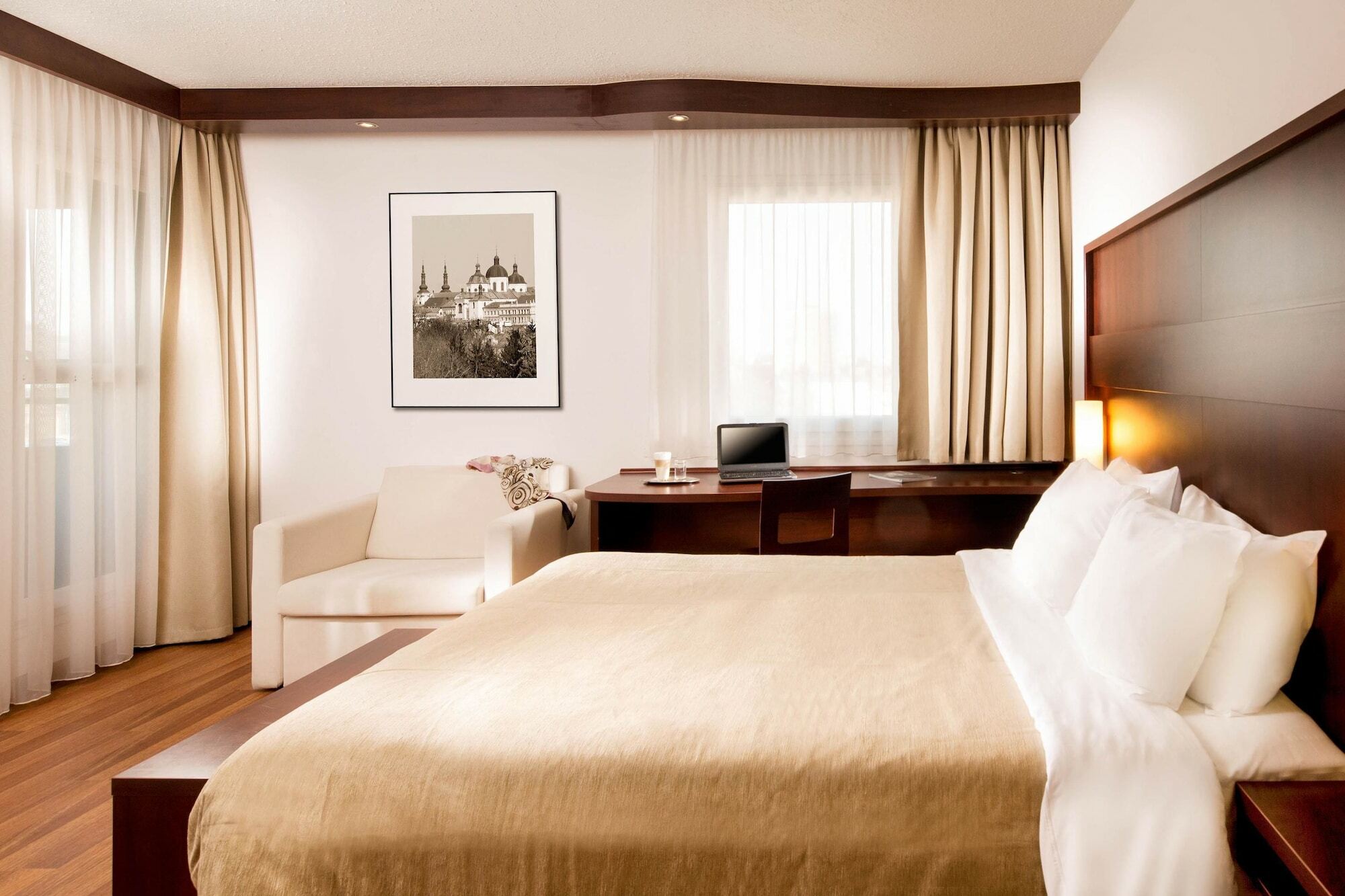 Comfort Hotel Olomouc Centre Bagian luar foto
